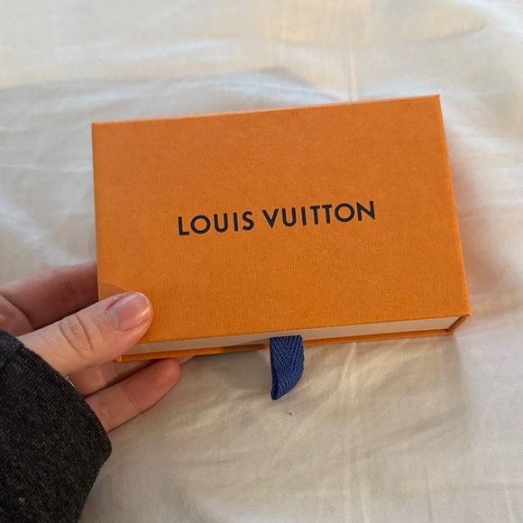 Louis Vuitton Vibrant Orange Box with Blue Tab - Picture 3 of 4